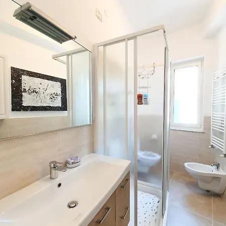 Diamond Apartment Moneglia
